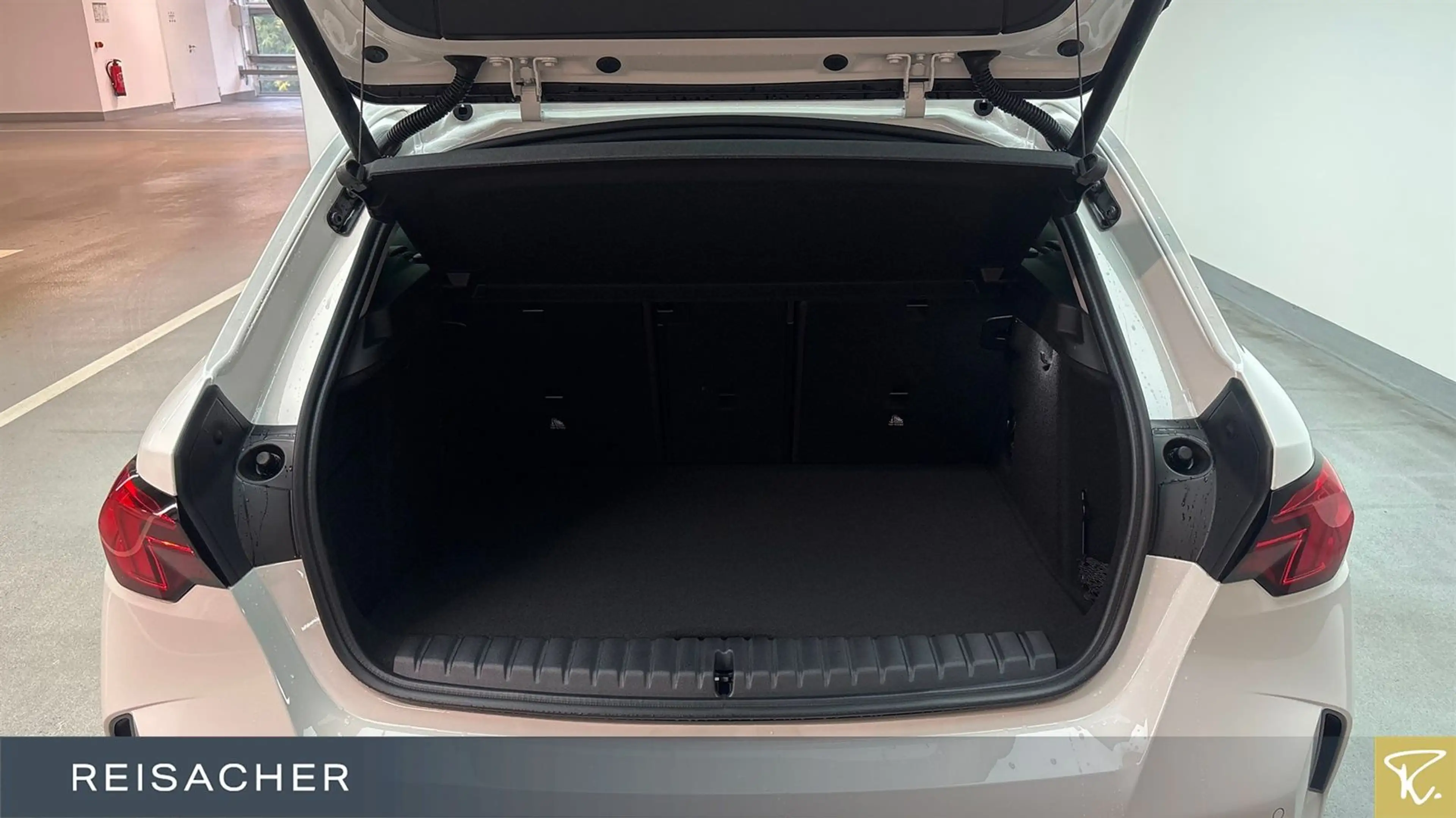 BMW 120 Autom. Parksystem Elektr. Sitzeinstellung — photo 7