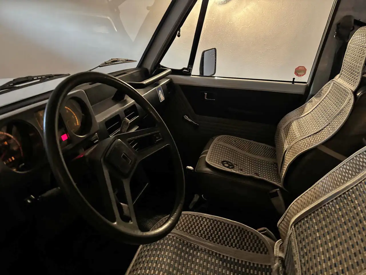 Mitsubishi Pajero Cabriolet, foto 11