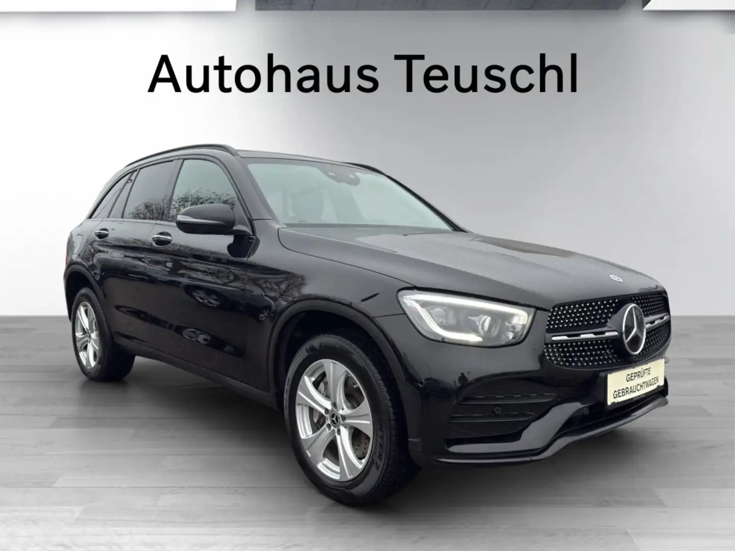 Mercedes-Benz GLC 300 de 4MATIC Diesel/Hybrid PHEV Schwarz - 2