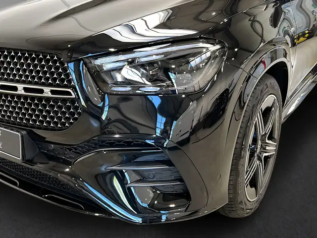 Mercedes-Benz Gle view 3