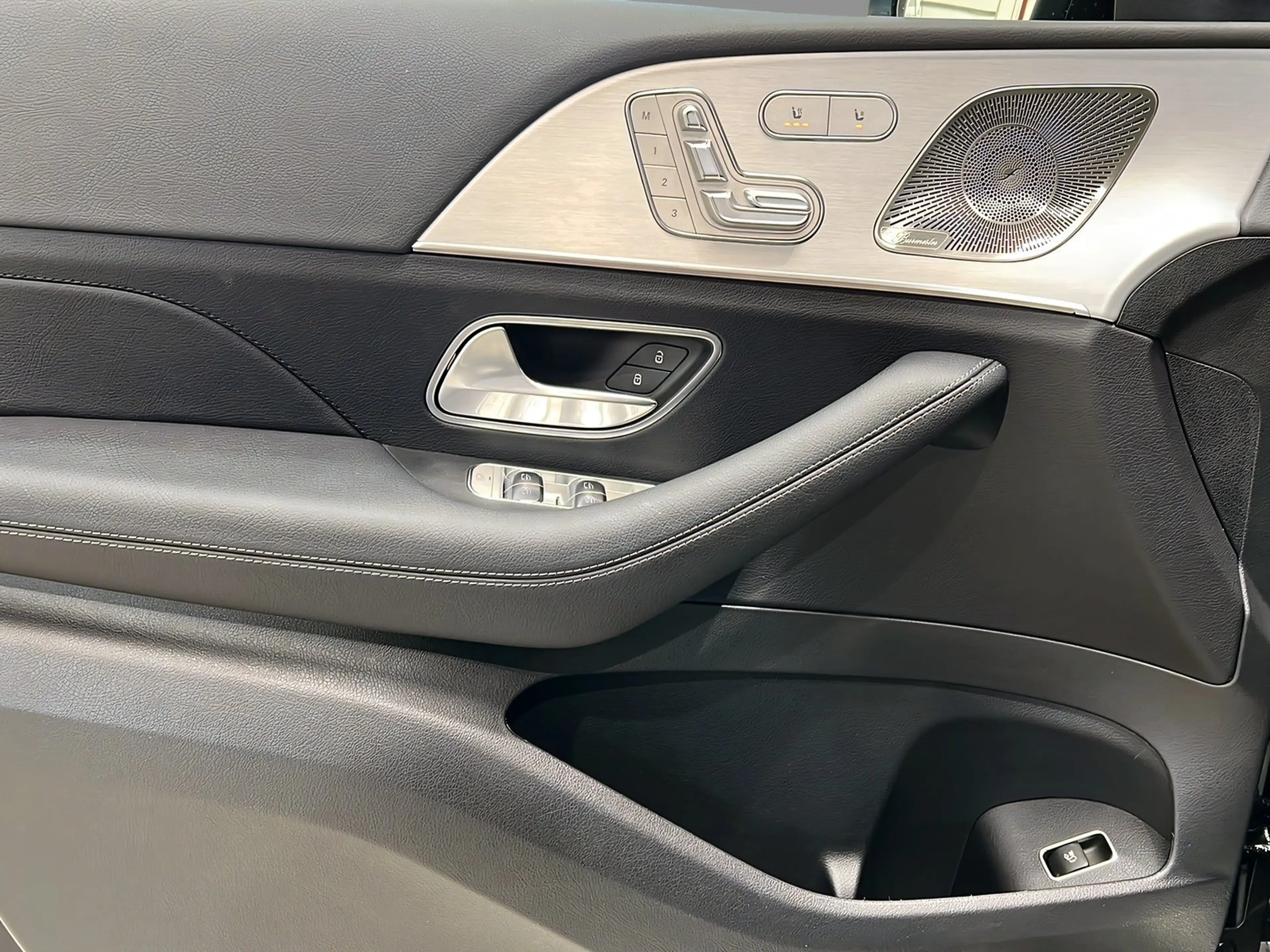 Mercedes-Benz GLE 350 de 4M AMG+DISTR+NIGHT+Burme+Memo+AHK+360 — photo 14