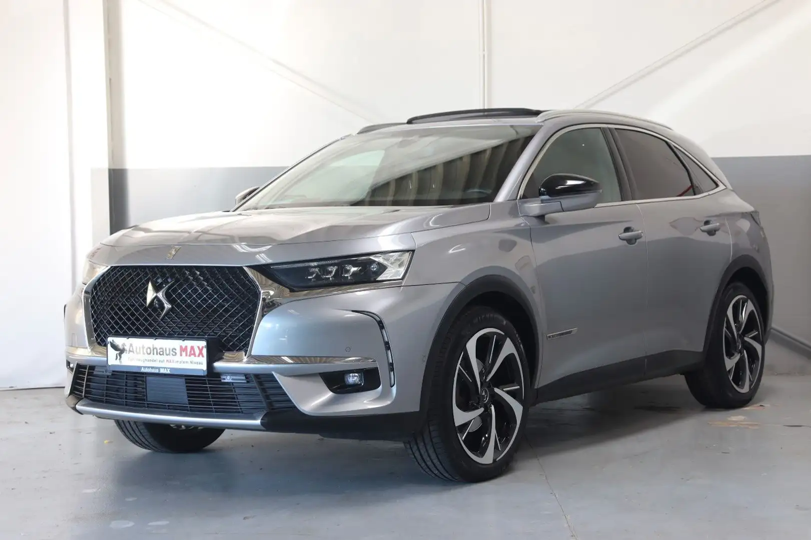 DS Automobiles DS 7 Crossback DS 7 Crossback So Chic~NightVision~Vollausstatt. Gris - 1