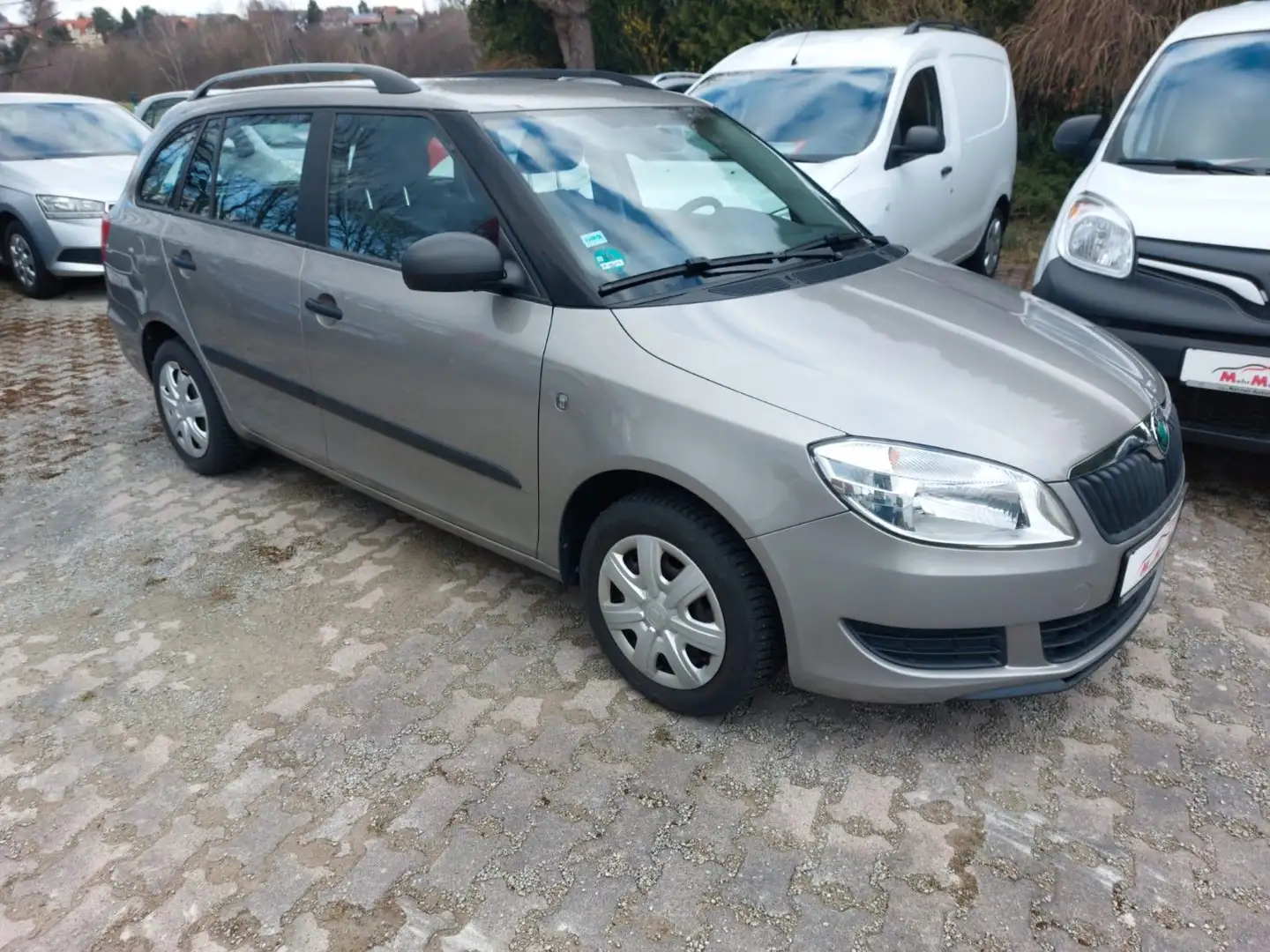 Skoda Fabia 1.4l MPI Cool Edition Combi+WR Gelb - 2