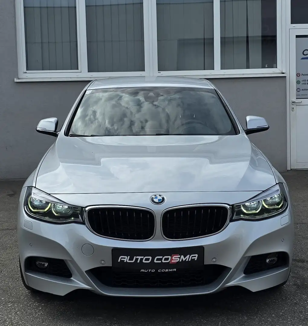 BMW 320 320 d xDrive M Sport Grau - 2