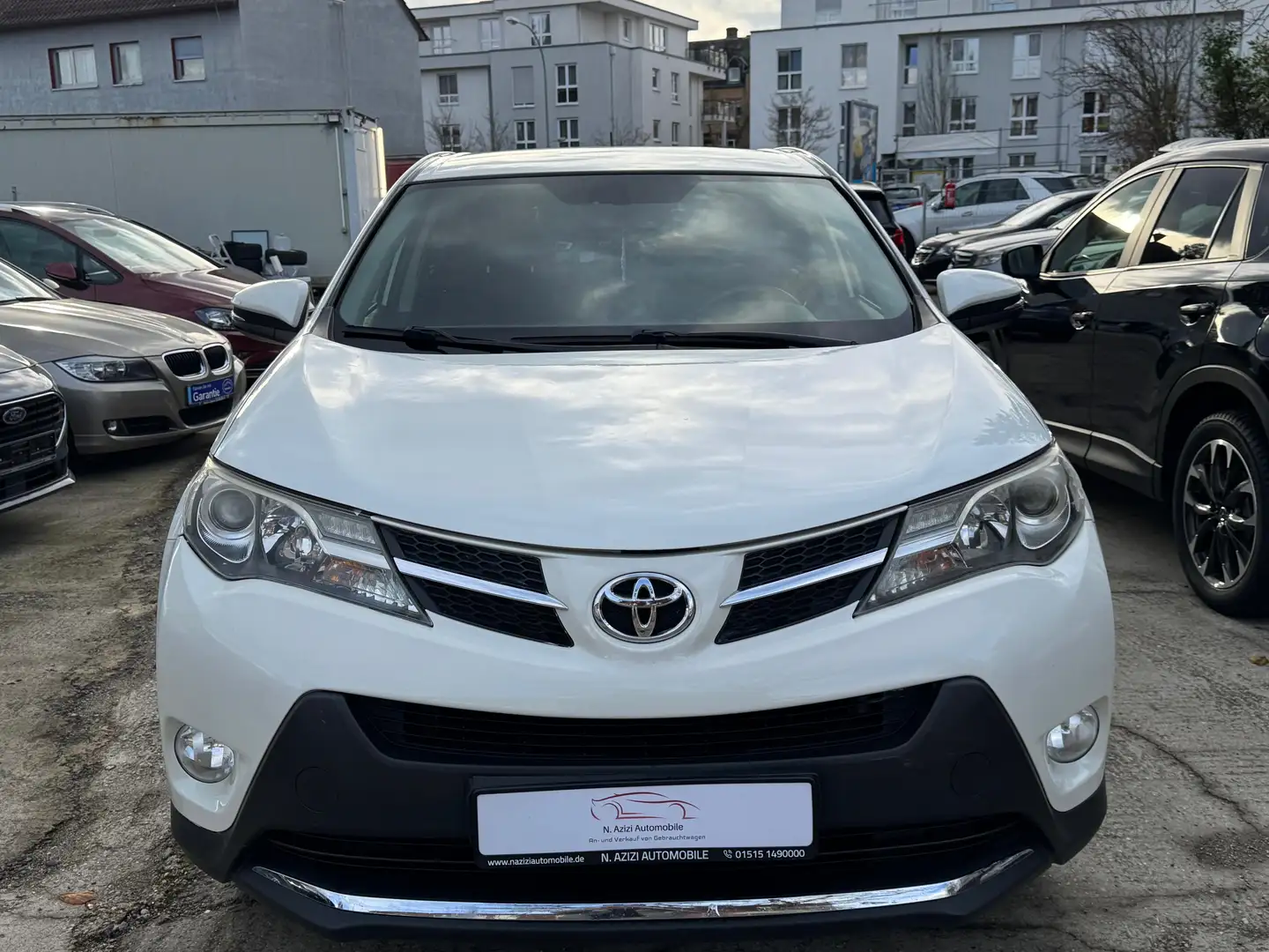 Toyota RAV 4 2.0 D-4D *Navi*Kamera* Grau - 2