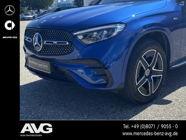 Mercedes-Benz GLC view 13