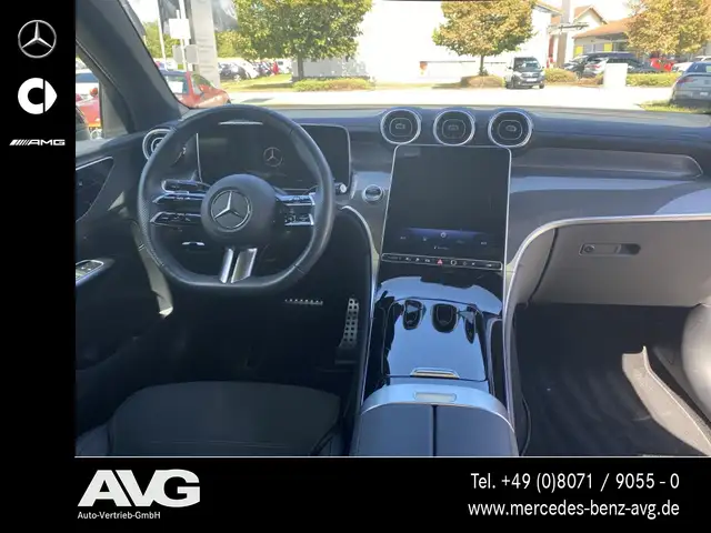 Mercedes-Benz GLC view 10