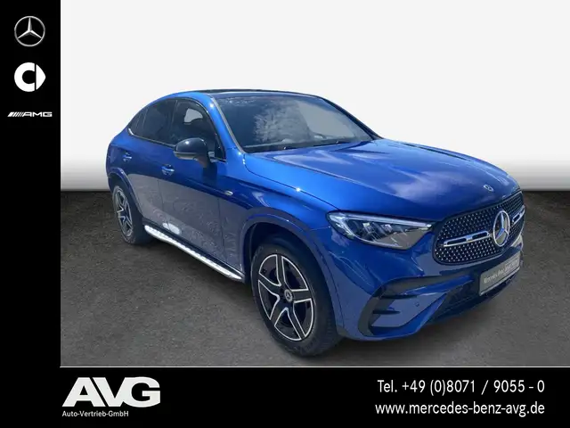 Mercedes-Benz GLC view 3