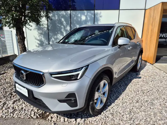 Volvo XC40 2.0 B3 163cv Core Automatico