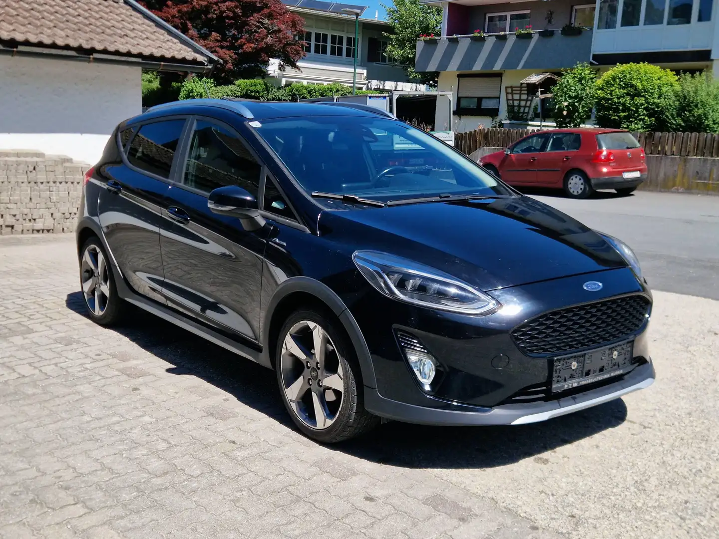 Ford Fiesta Fiesta Active 1,0 Start/Stop Active Schwarz - 1