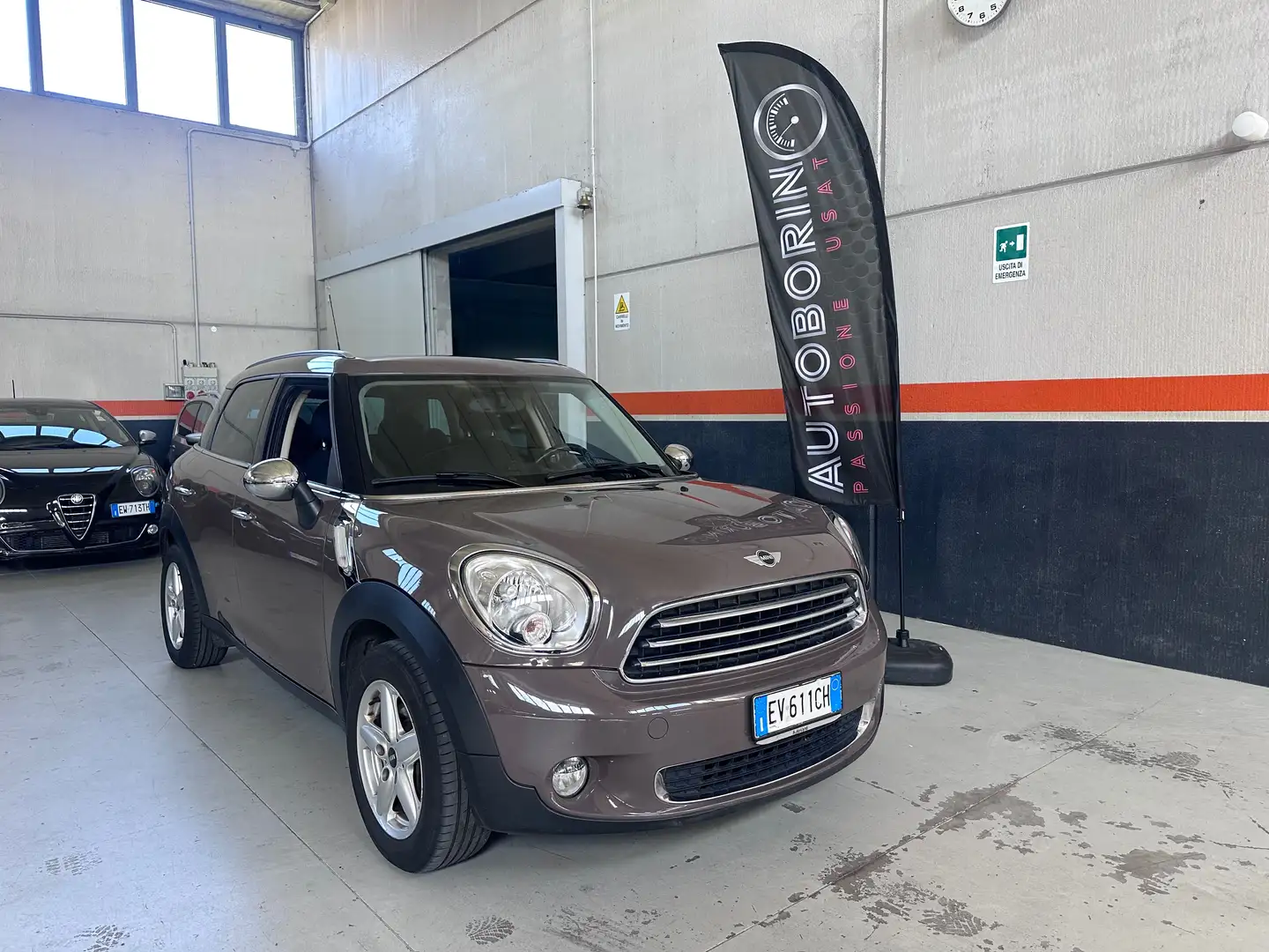 MINI One D Countryman Mini Countryman R60 1.6 Bruin - 1