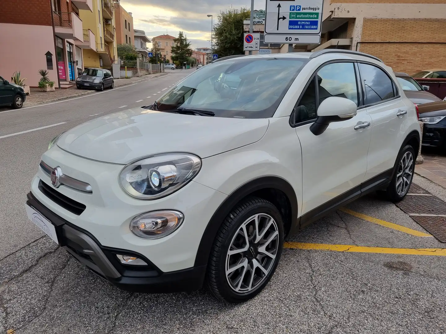 Fiat 500X 500 X 2015 1.6 mjt City Cross 4x2 120cv my18 Blanc - 1