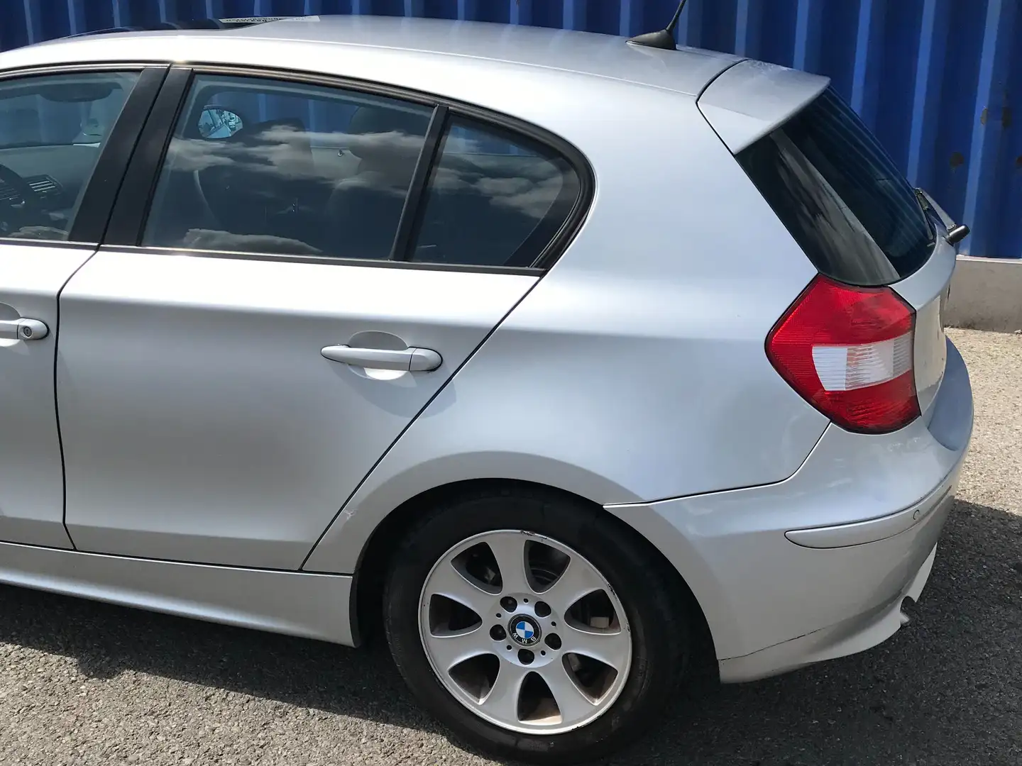 BMW 120 120d Aut. Silber - 2