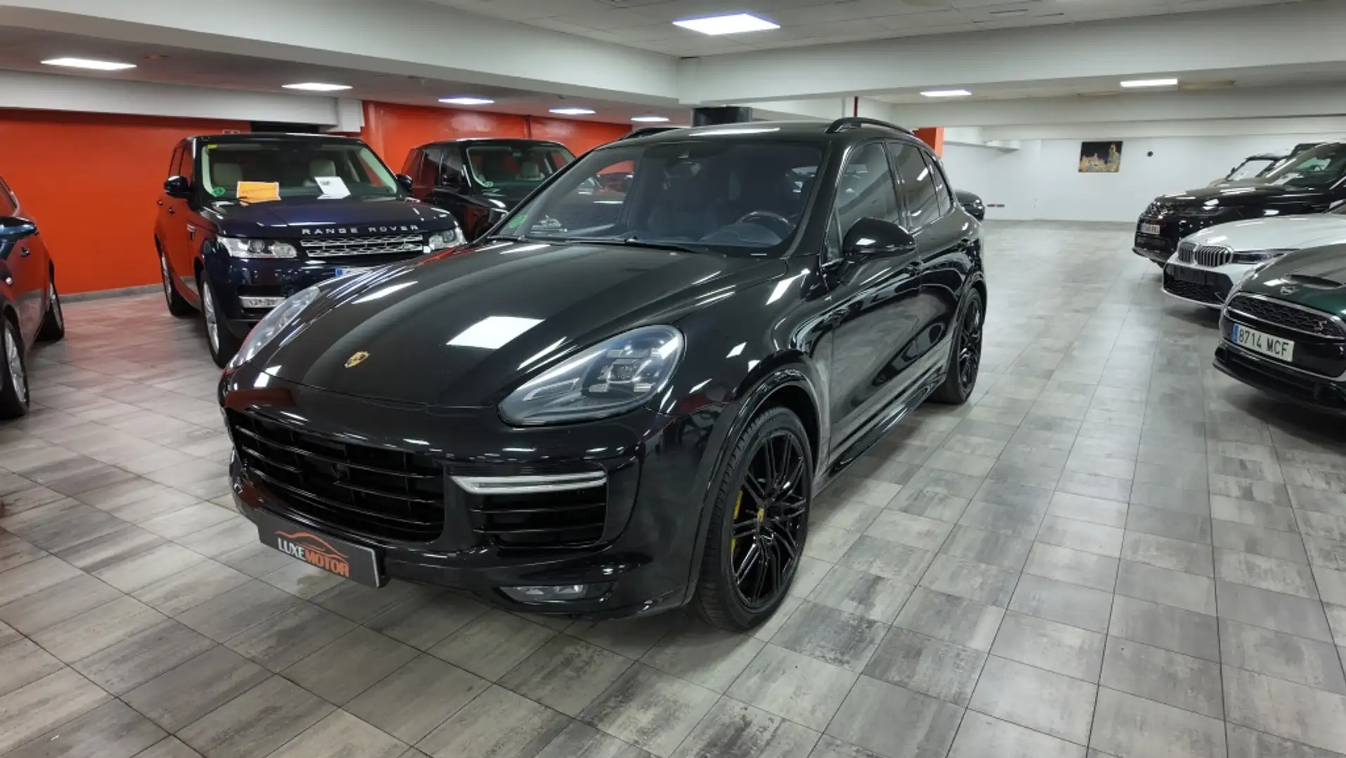 Porsche Cayenne Turbo S Aut. Noir - 1