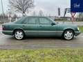 Mercedes-Benz E 220 Elegance | W124 | NL & NAP | 2e Eigenaar | Schuifd Groen - thumbnail 17