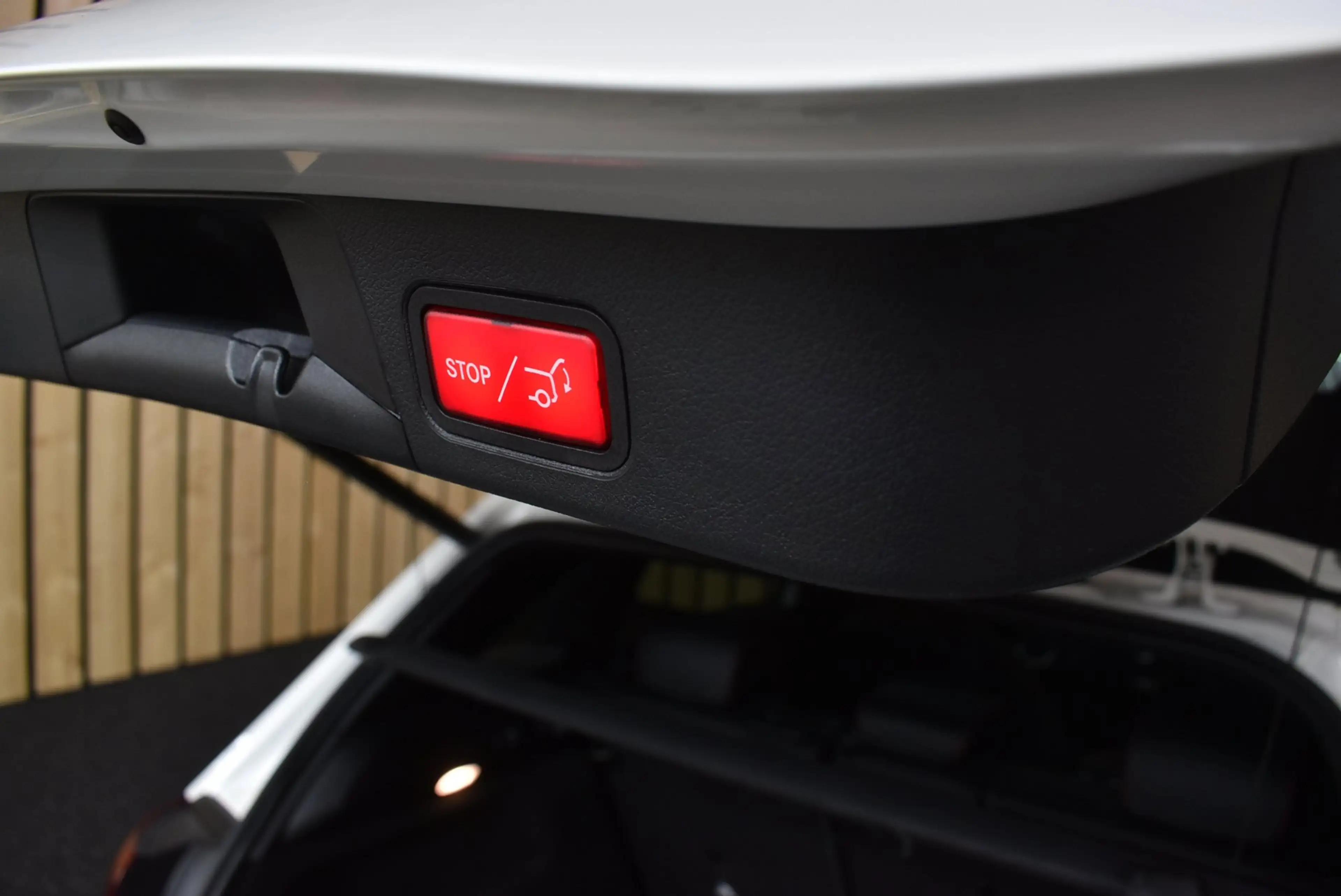 Mercedes-Benz B 180 Business Solution AMG Trekhaak Panoramadak CarPlay — photo 31