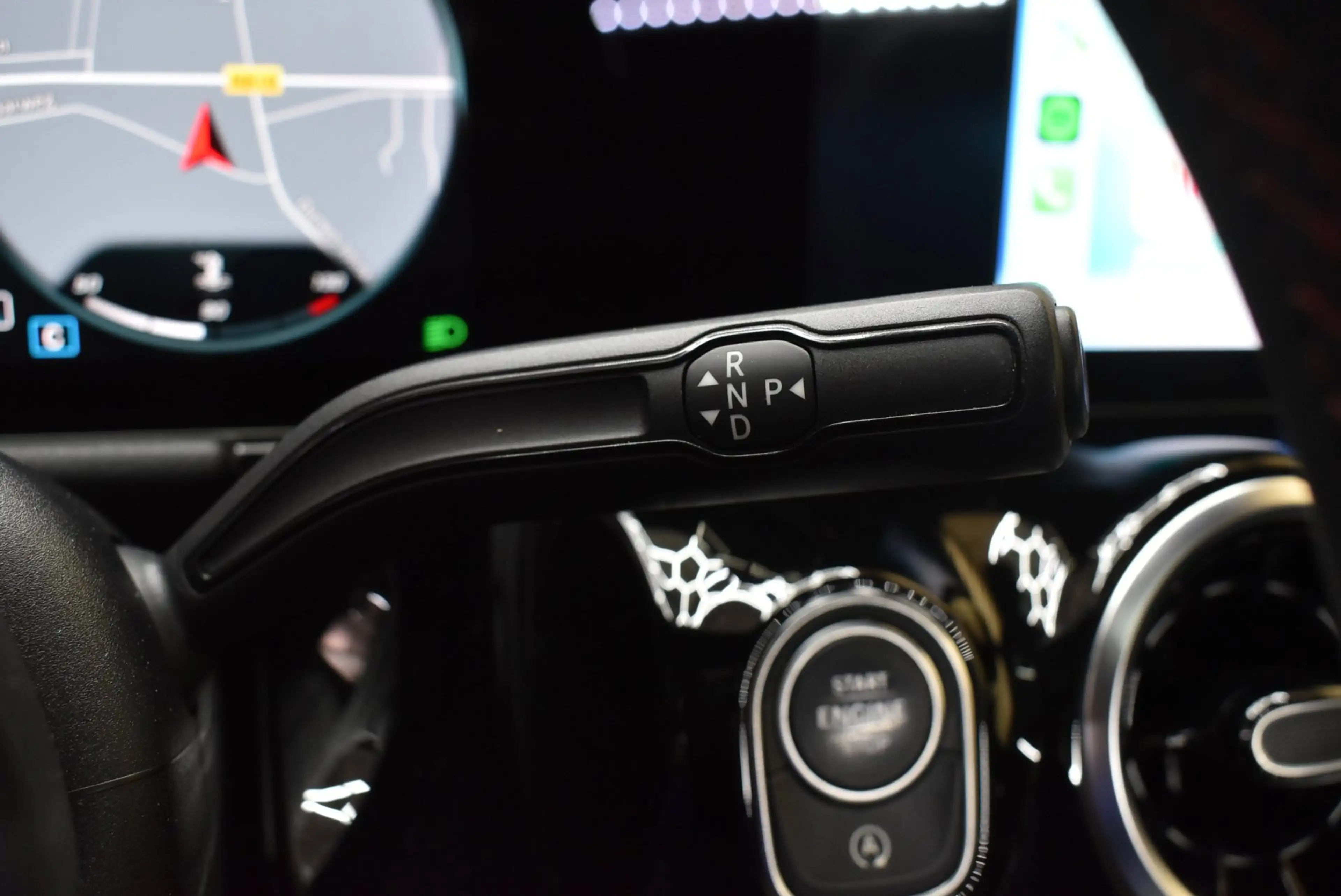 Mercedes-Benz B 180 Business Solution AMG Trekhaak Panoramadak CarPlay — photo 39