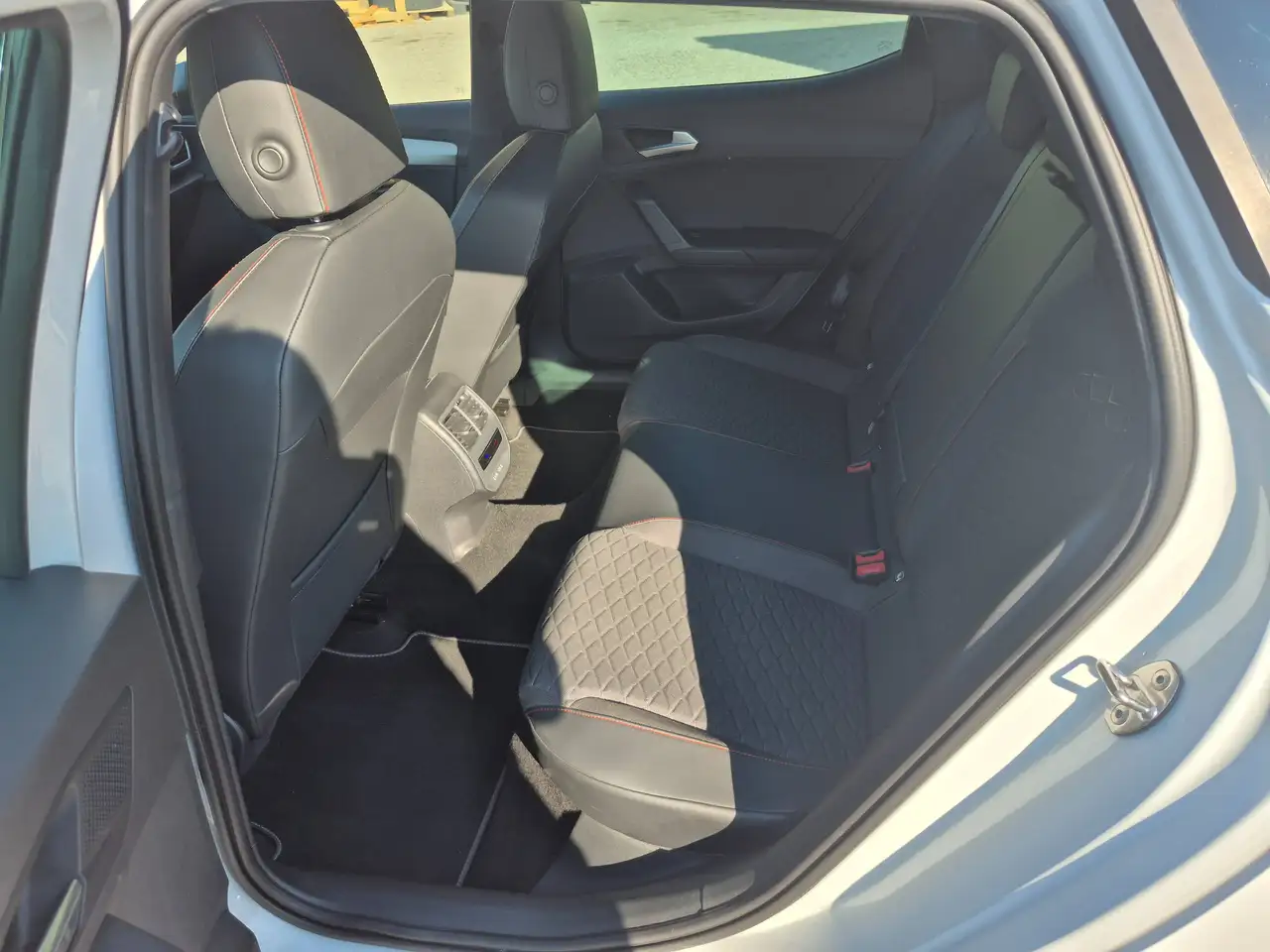 SEAT Leon 1.5 etsi FR 150cv dsg PREZZO REALE, миниатюра 9