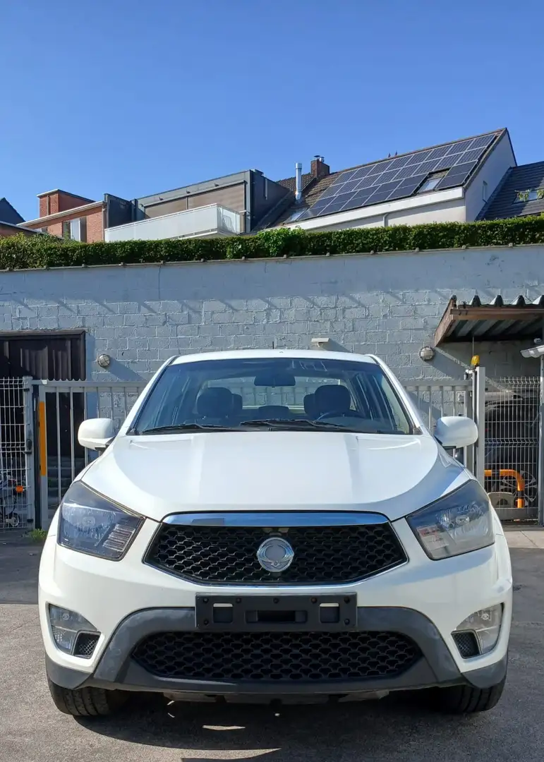 SsangYong Actyon SSANGYONG ACTYON SPORTS-AUTOMAAT-2015-4x4-LICHTE V - 2