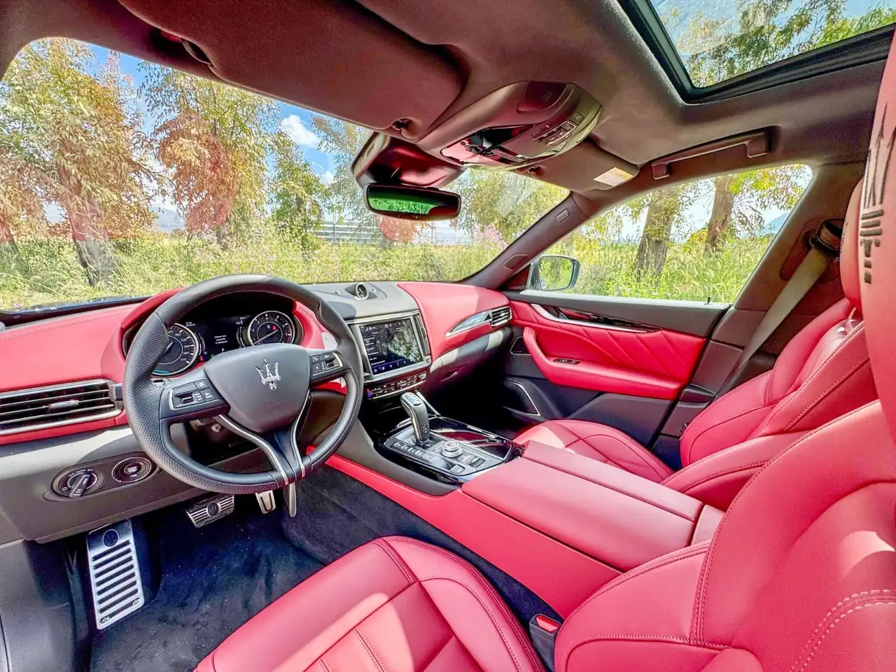 Maserati Levante 2023 — фото 10