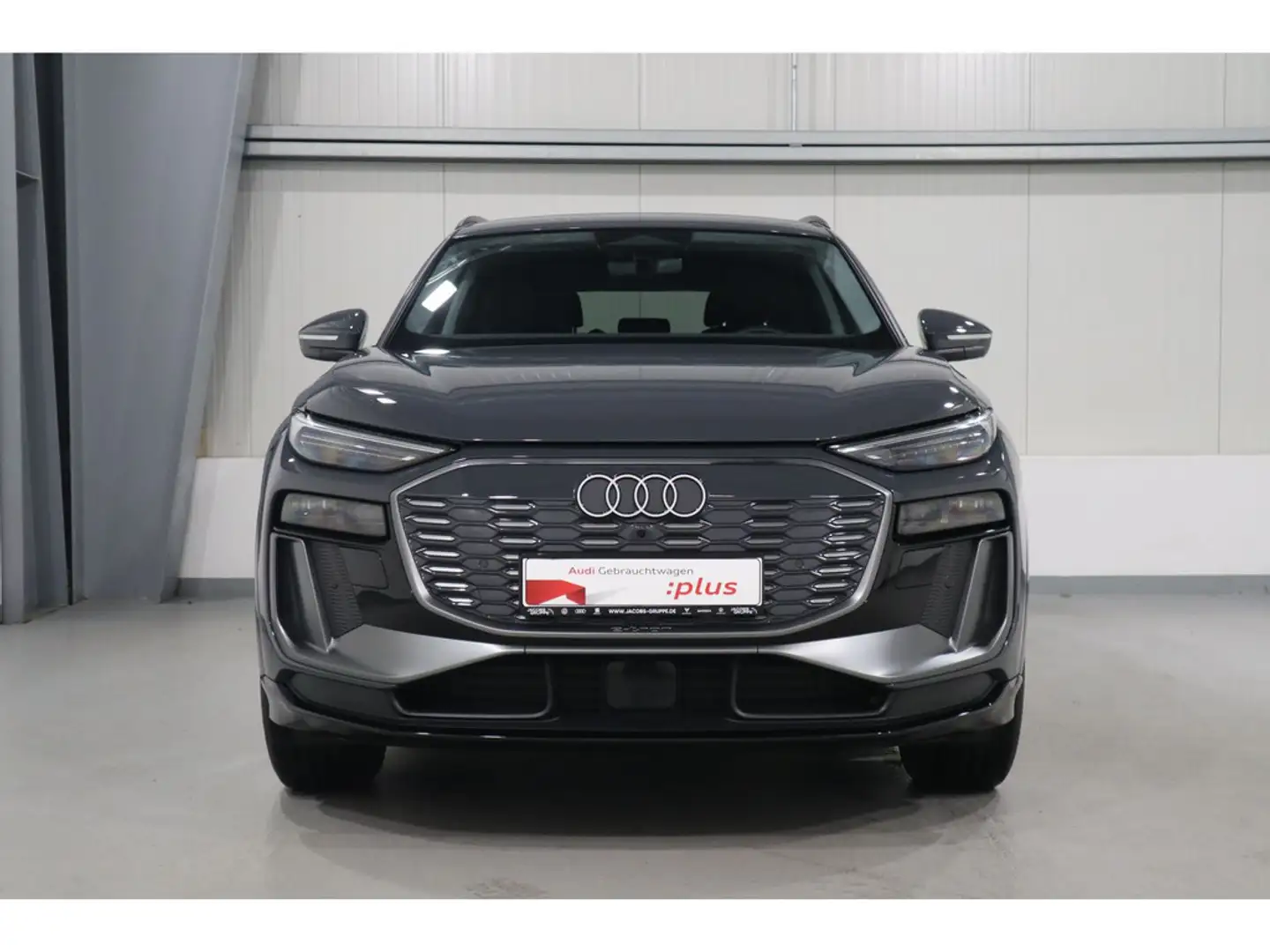 Audi Q6 e-tron S-Line Matrix*PDC*TopView * Grau - 2