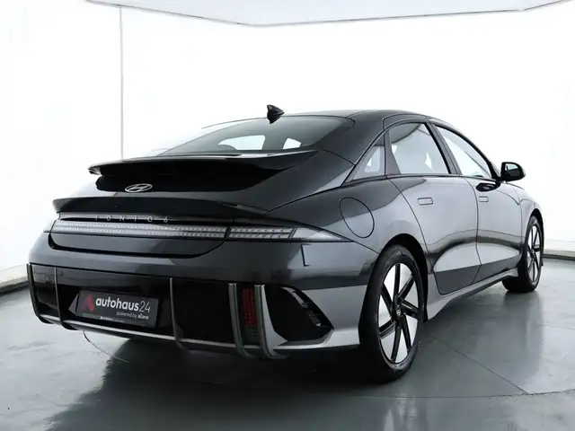 Hyundai Ioniq 6 view 5