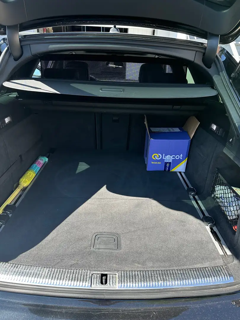 Audi A6 A6 Avant 3.0 TDi V6 Quattro S tronic Zwart - 1