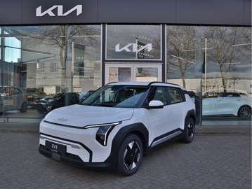 Air 58.3 kWh Navi+BT+DAB+Camera LED Keyless PDC 17