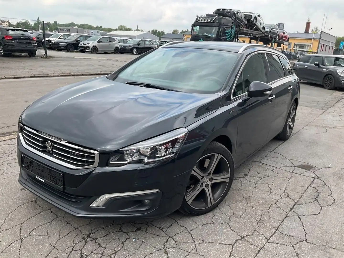 Peugeot 508 SW 2.0 HDi GT +BI-XENON+PANO+HUD+AHK+NAV+CAM Schwarz - 1