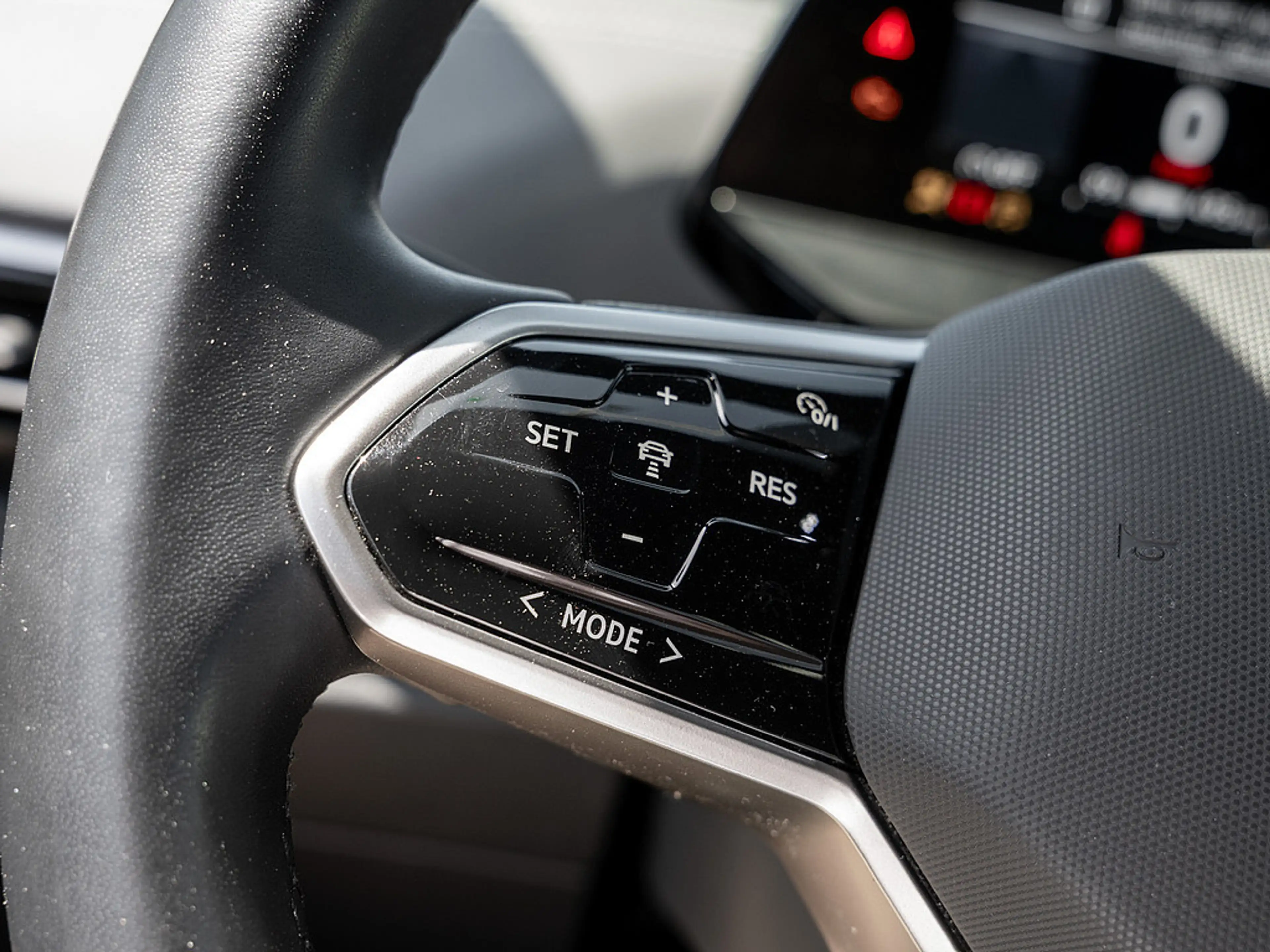 Volkswagen ID.5 Pro Performance AHK 360° HUD KEYLESS ACC — photo 13