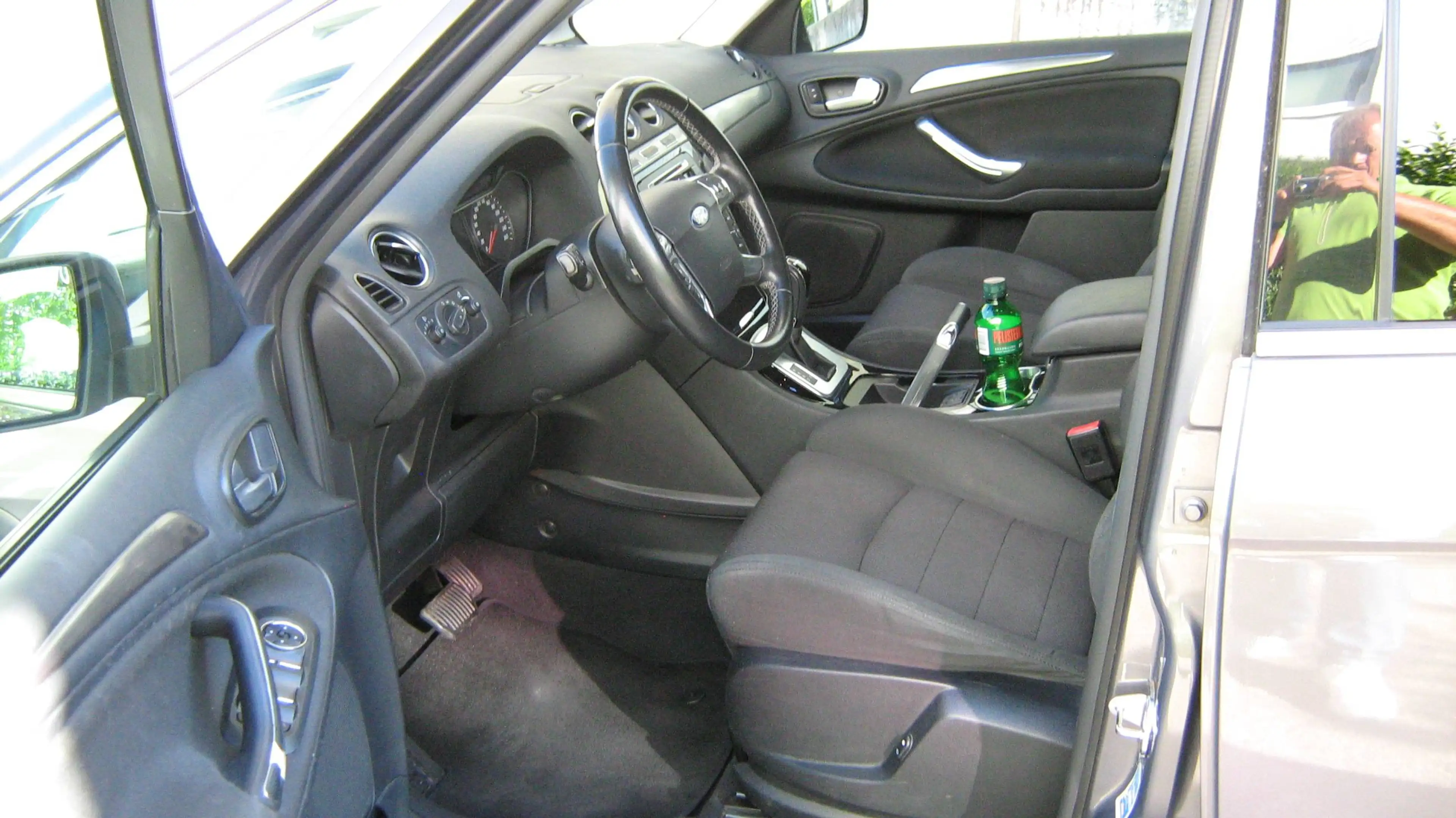 Ford S-Max Titanium — photo 3