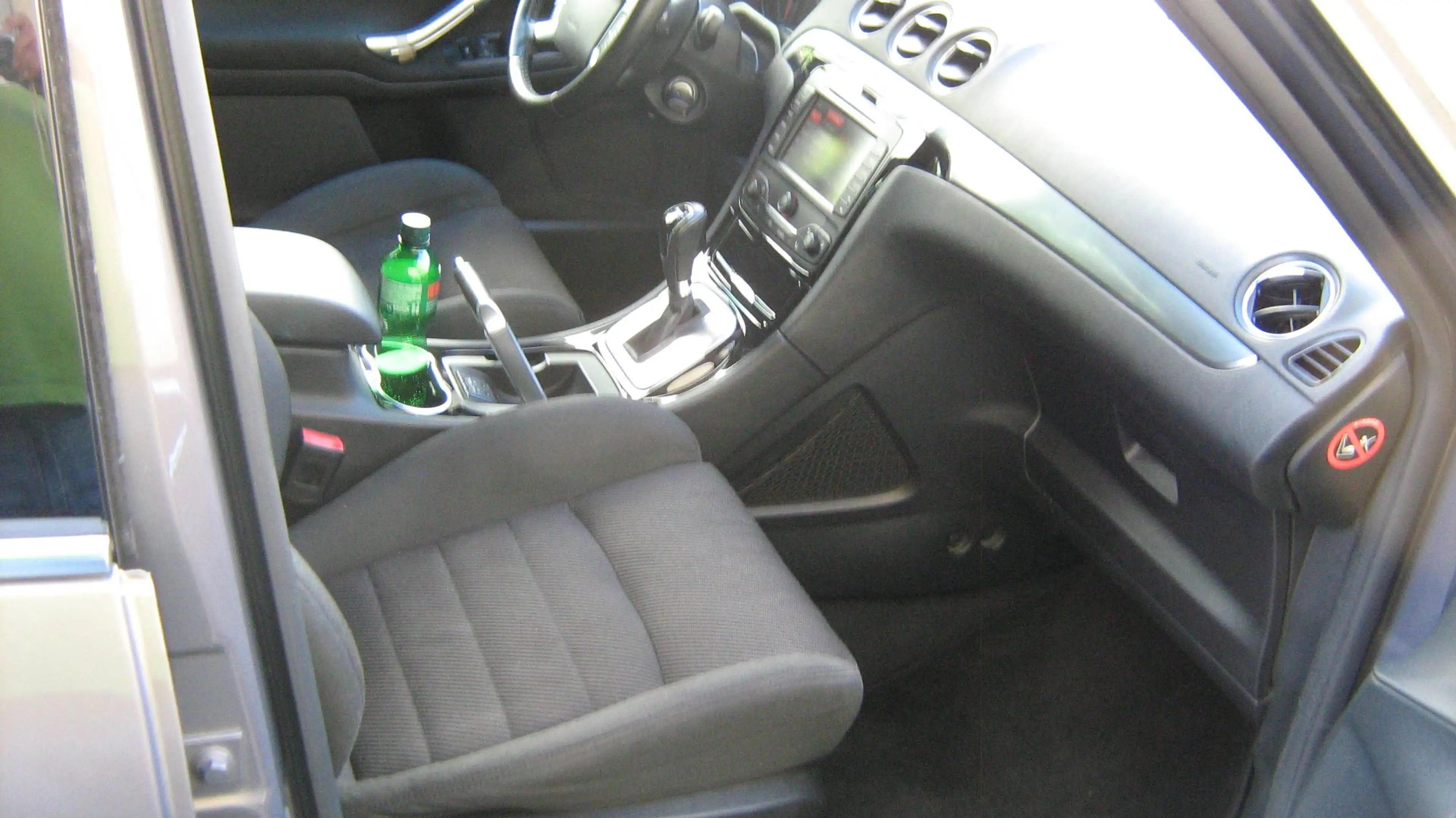 Ford S-Max Titanium — photo 4