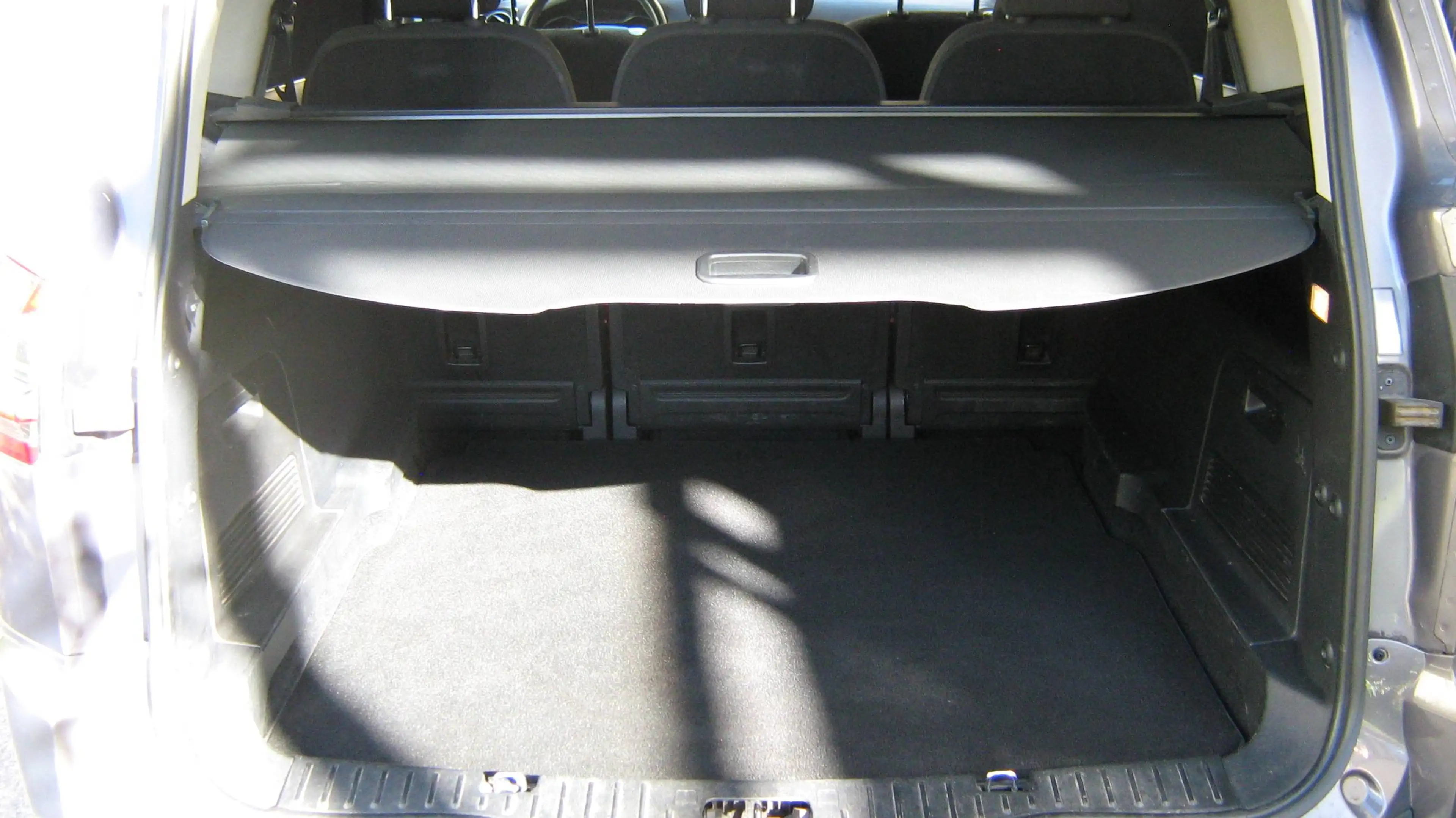 Ford S-Max Titanium — photo 7