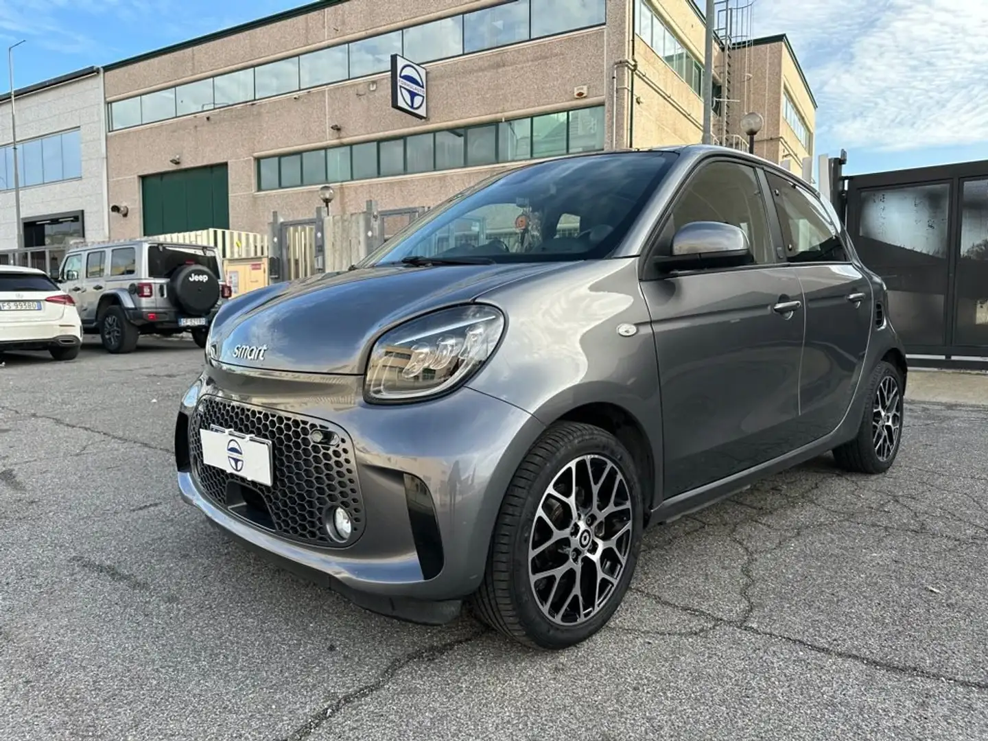 smart forFour EQ Prime (22KW) Gris - 1