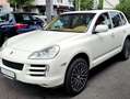 Porsche Cayenne - thumbnail 1