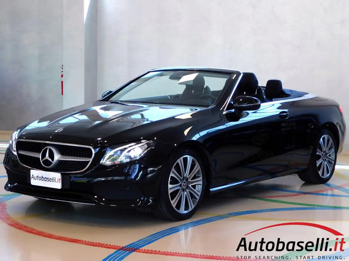 Mercedes-Benz E 200 CABRIO 184CV AUTOMATICA 9G-TRONIC BUSINESS SPORT Schwarz - 1