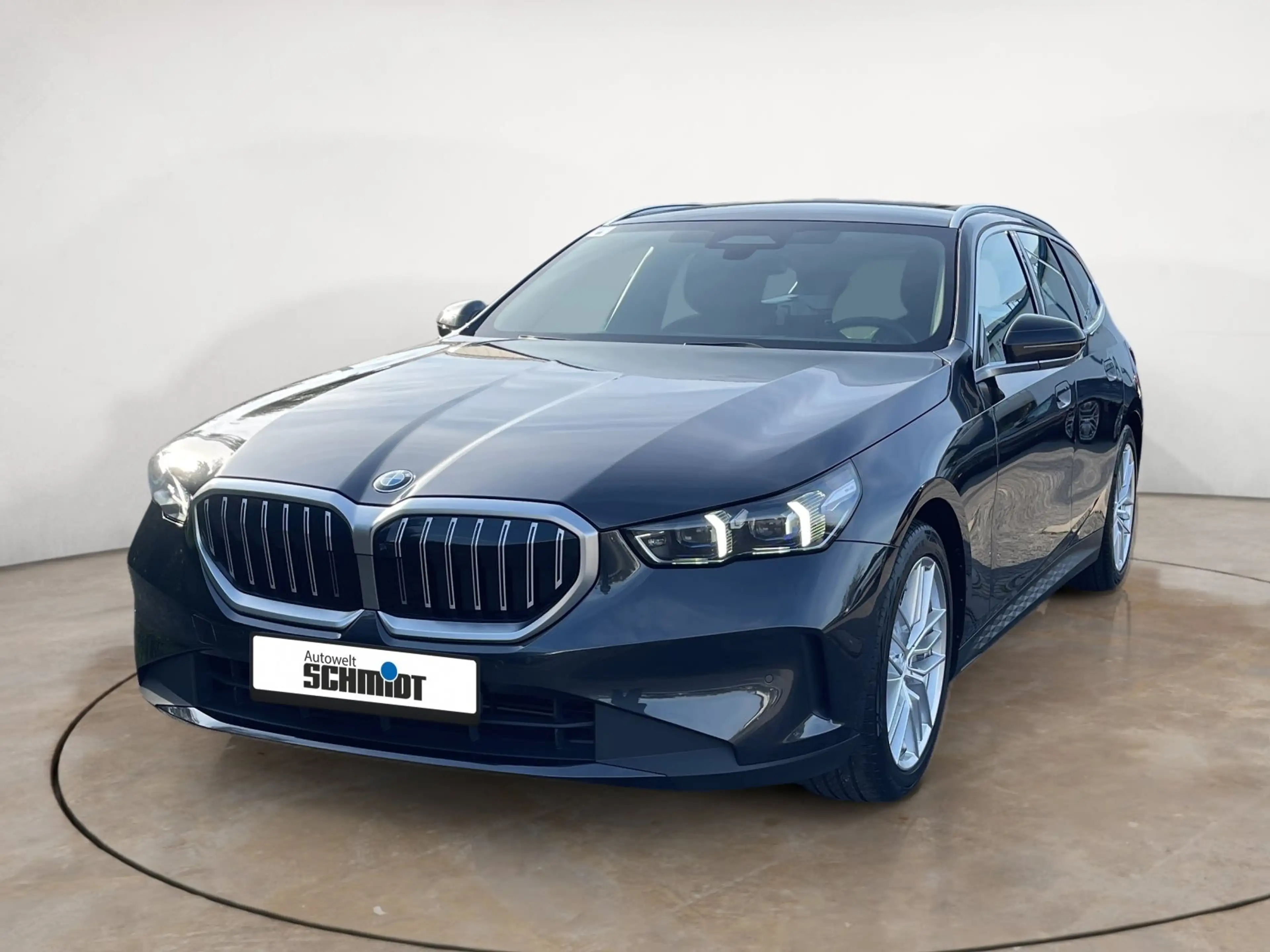 BMW 540 d xDrive Touring + GARANTIE-bis-04.2030