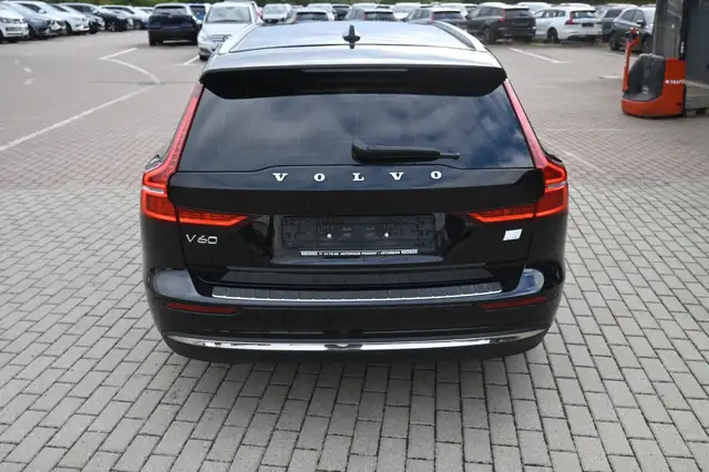 Volvo V60 view 7