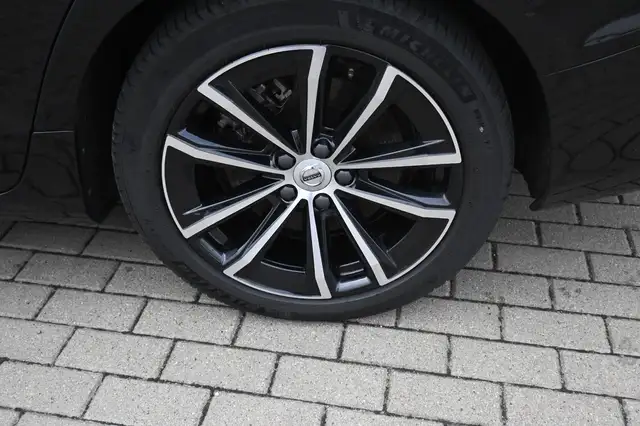 Volvo V60 view 12