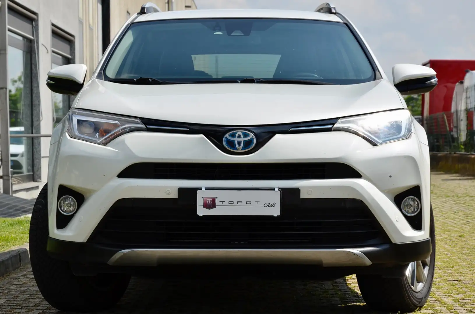 Toyota RAV 4 Rav4 2.5 vvt-i h Lounge 4wd e-cvt 155cv PERMUTE Bianco - 2