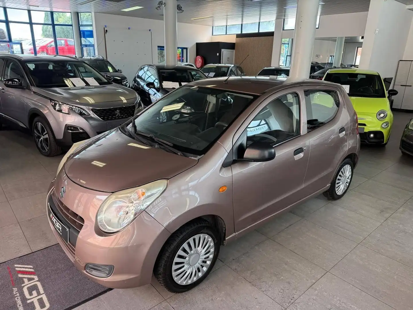 Suzuki Alto GARANTIE / TOP ETAT / DISPONIBLE 89 Grau - 1