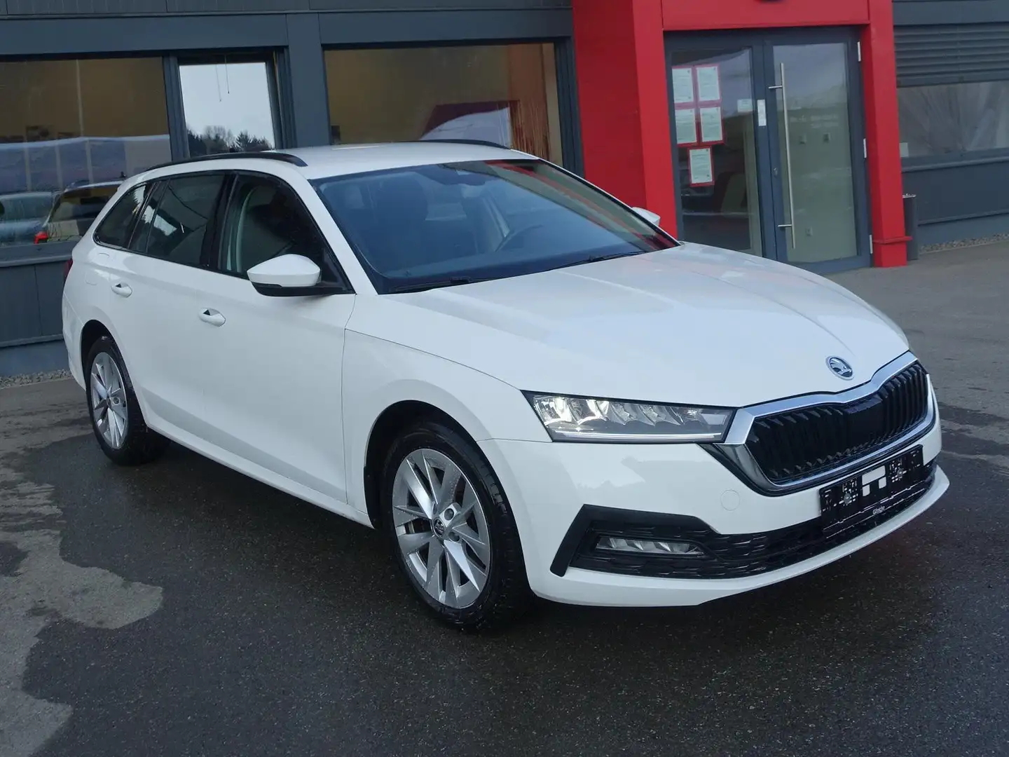 Skoda Octavia Ambition iV DSG "LED,NAVI" Weiß - 2