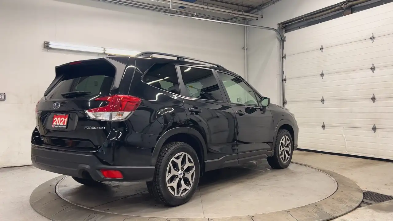 Subaru Forester снимка Subaru Forester