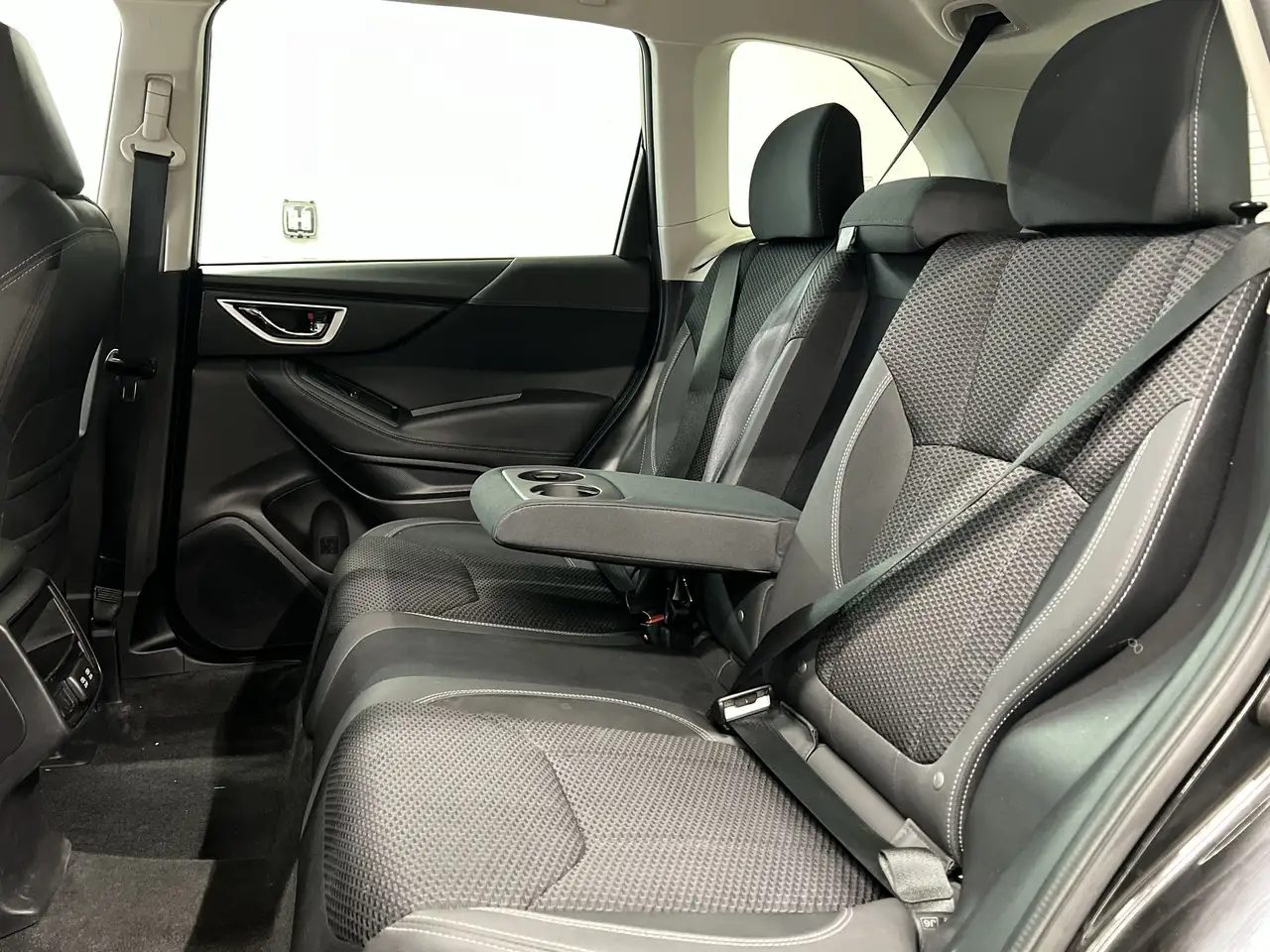 Subaru Forester снимка Subaru Forester
