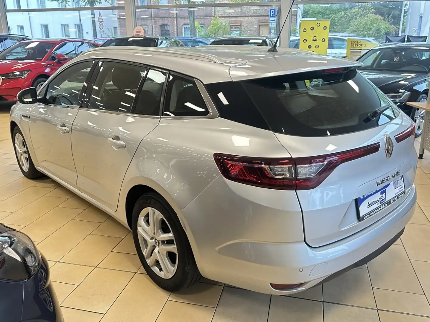 Renault Megane Business Edition AHK Navi PDC SHZ DAB Grau - 2