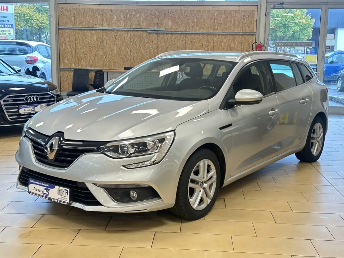 Renault Megane Business Edition AHK Navi PDC SHZ DAB Grau - 1