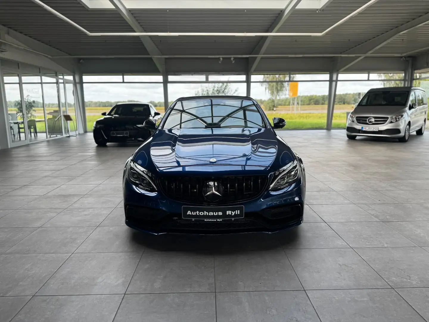 Mercedes-Benz C -Klasse Lim. C 63 S AMG Bleu - 2