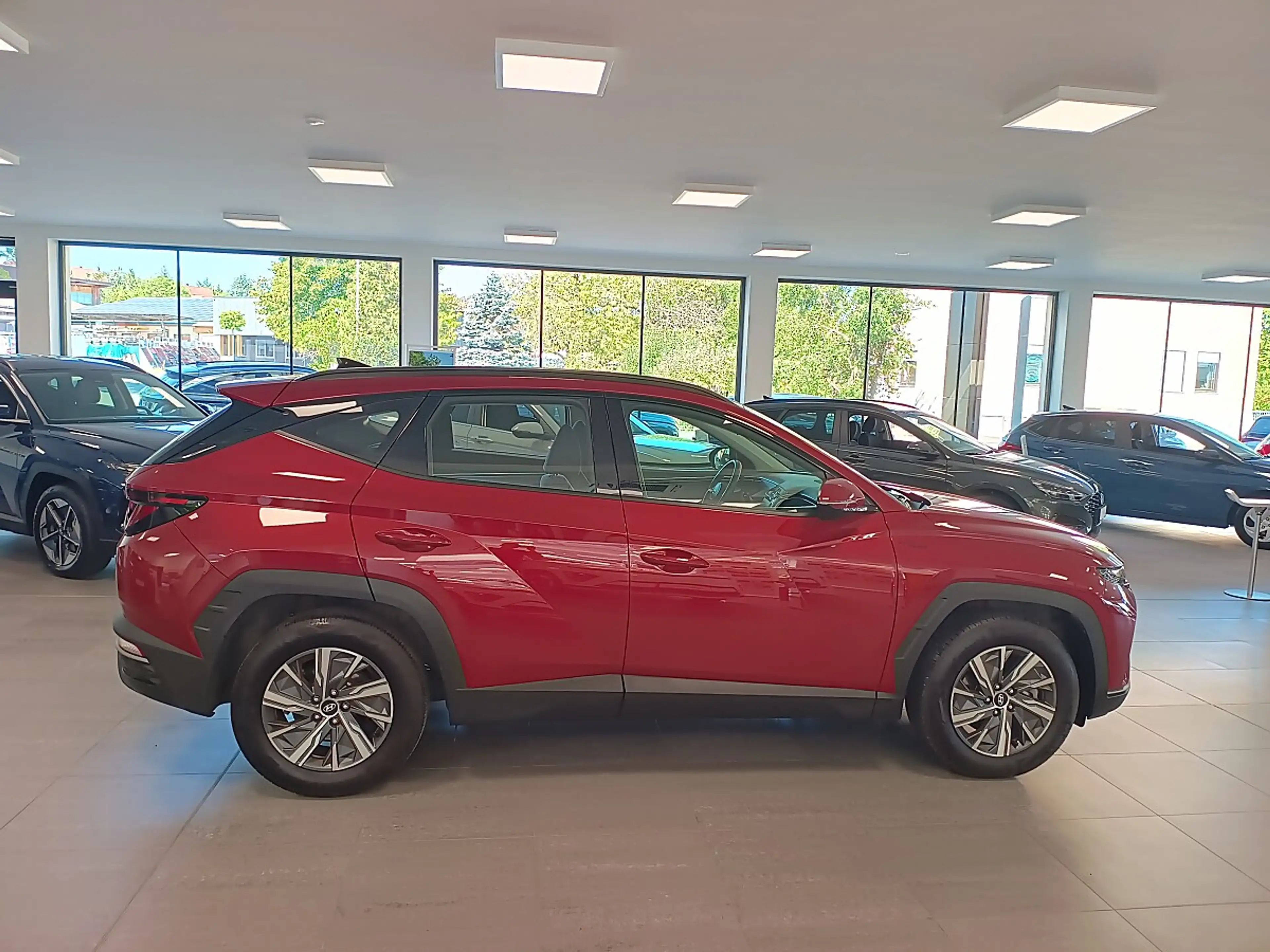 Hyundai TUCSON Tucson 1,6 CRDI 2WD Smart Line *Klima*SHZ*RFK* — photo 6