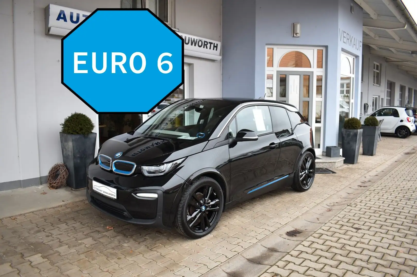 BMW i3 (120Ah) Sportpaket Navi Harman Kardon Abstand Noir - 2