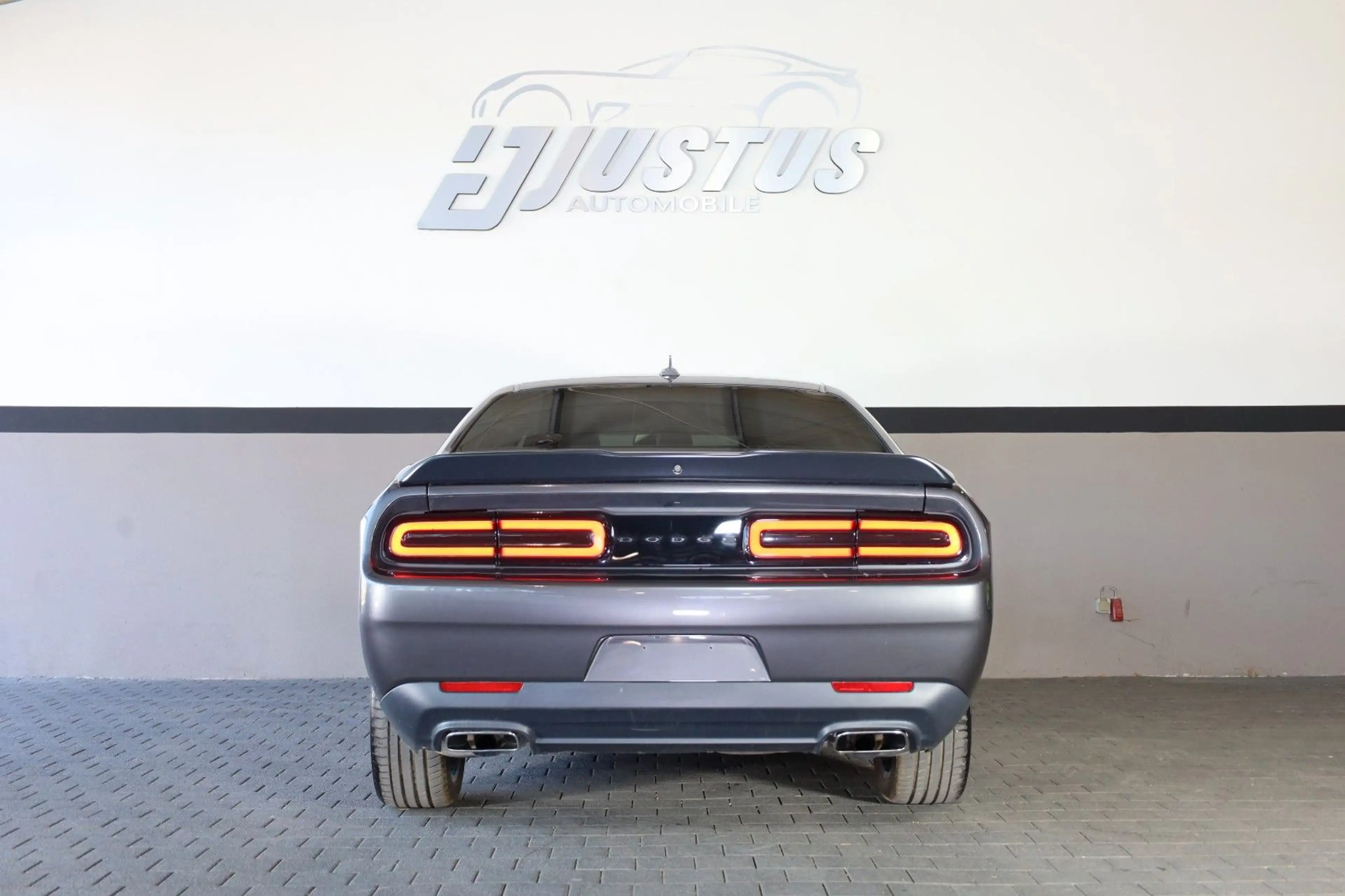 Dodge Challenger 3.6 SXT/KAMERA/BTH/MFL/SHZ/ALPINE/R20 — photo 5